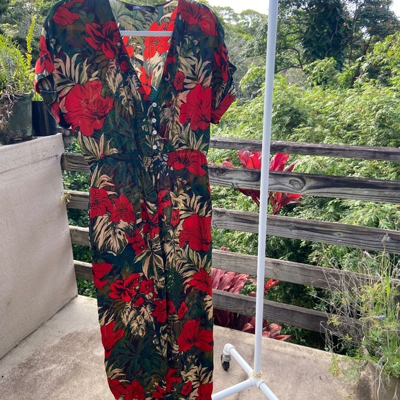 Zara Jumpsuit - Picture 9 of 9